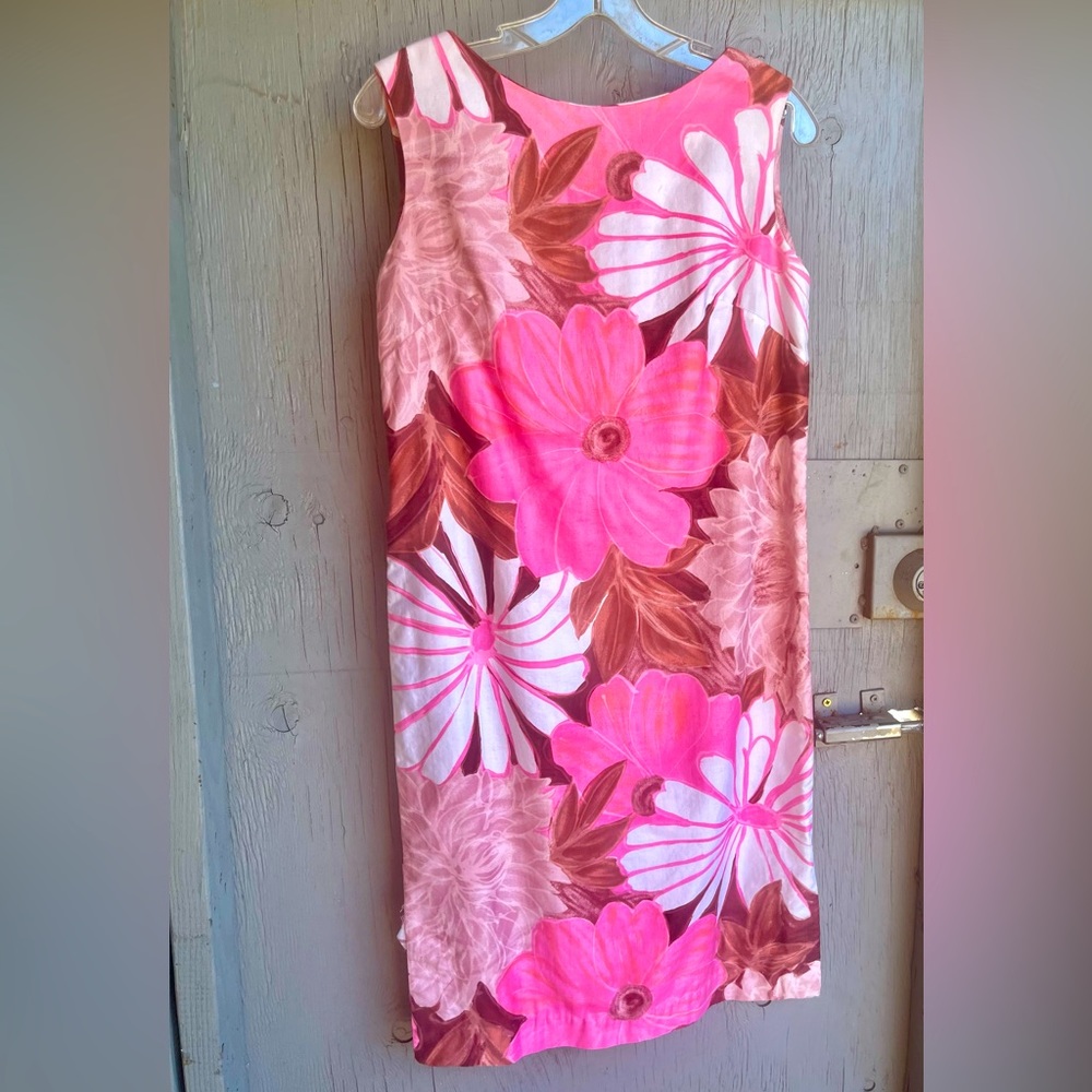 Vintage Hawaiian bold floral sheath dress